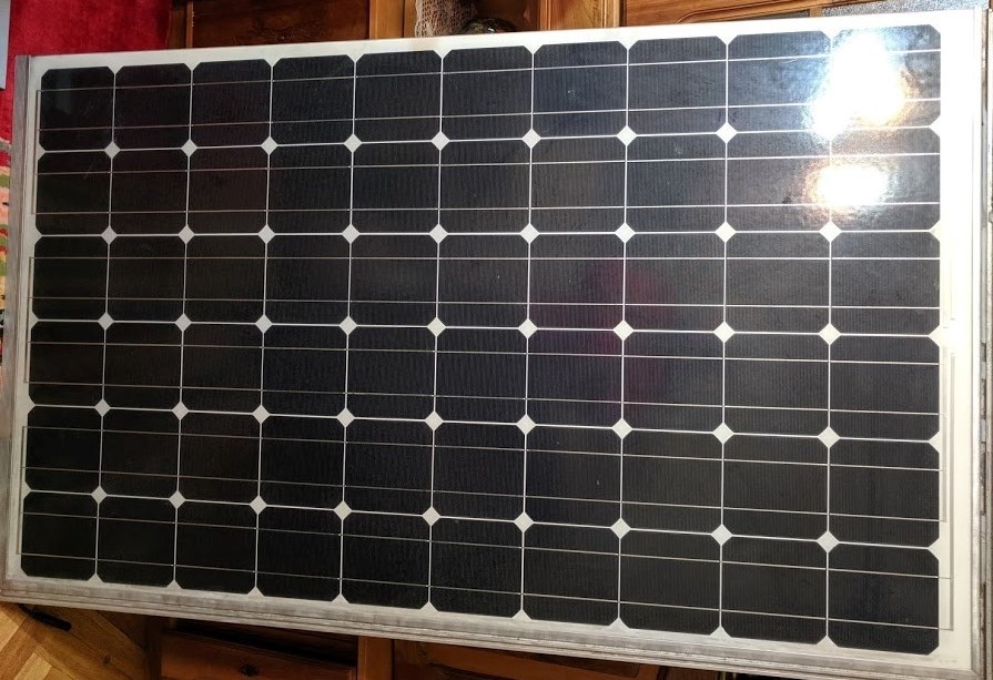 Panoul_fotovoltaic_realizat_cu_60_de_celule